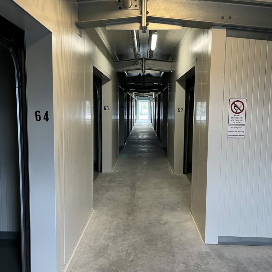 Einheit Obergeschoss Gang Einheit Obergeschoss Gang